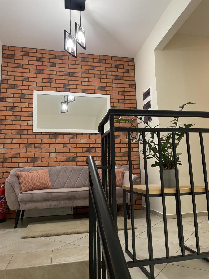 Dwor Bysina Villa Myślenice Eksteriør billede